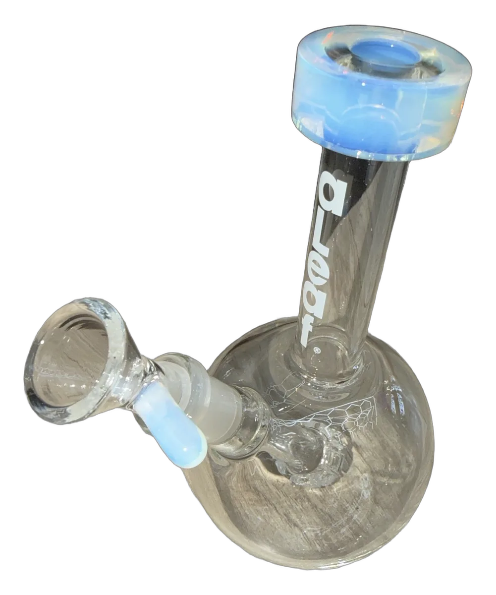 aLeaf compact clear bubble-base water pipe with opal mouthpiece